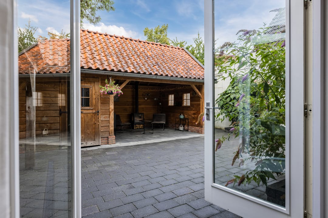 Photo 26 of Wilhelminastraat 22