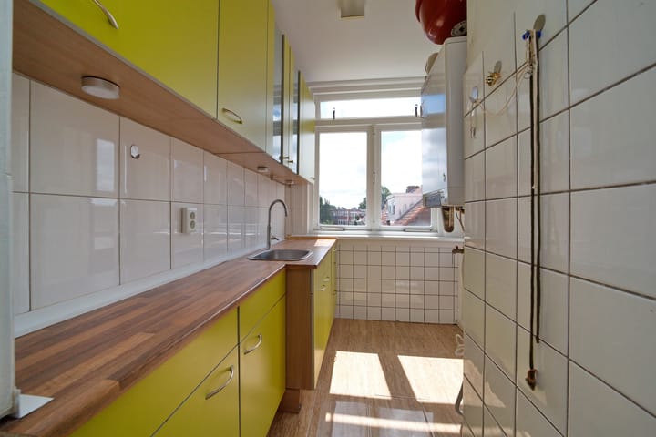 Photo 4 of Rosseelsstraat 84