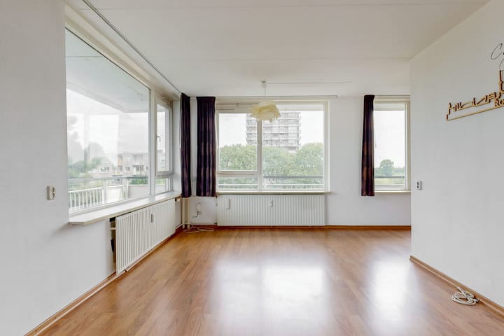 Foto 16 van Tooroplaan 52