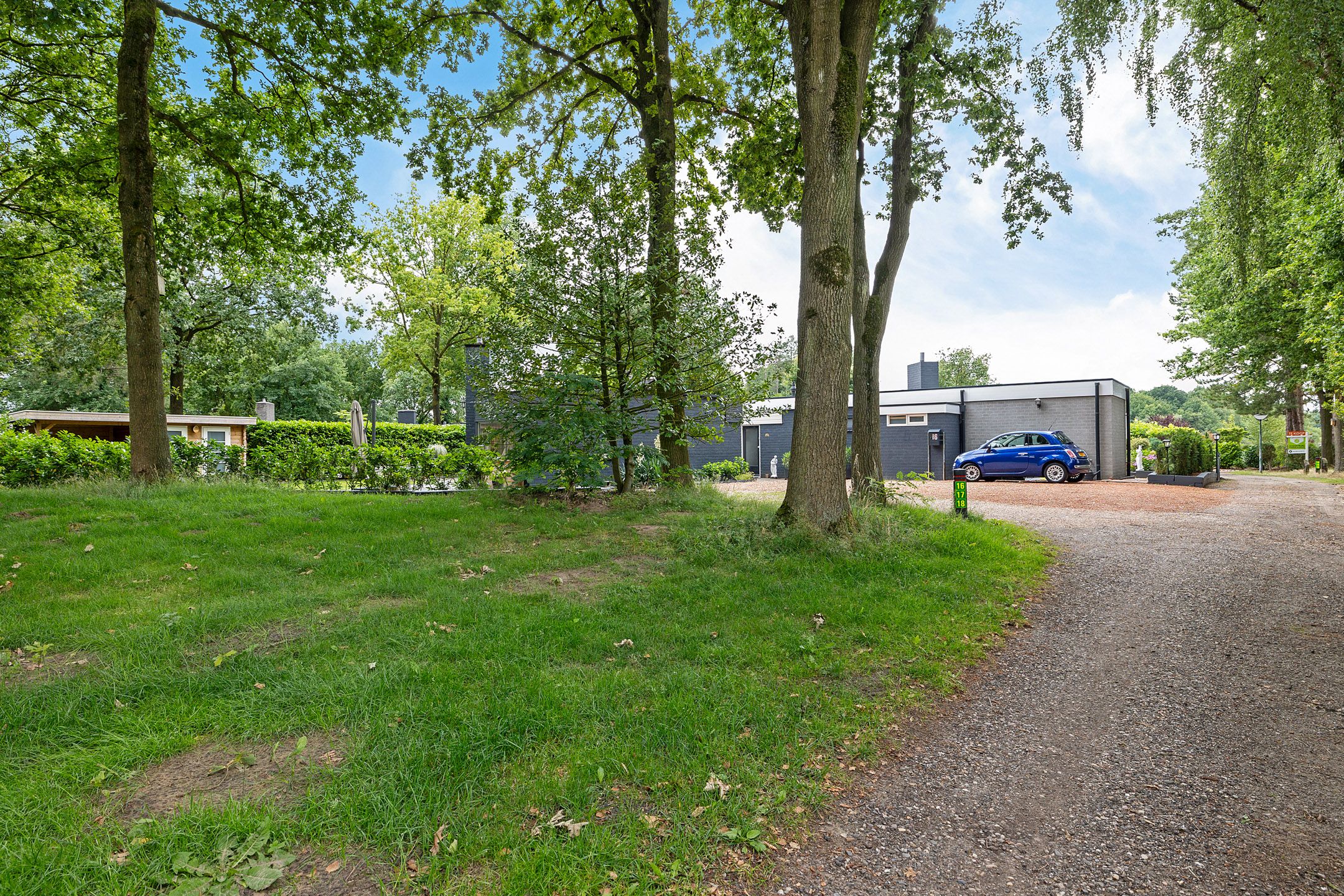 Foto 6 van Ermerzand 17