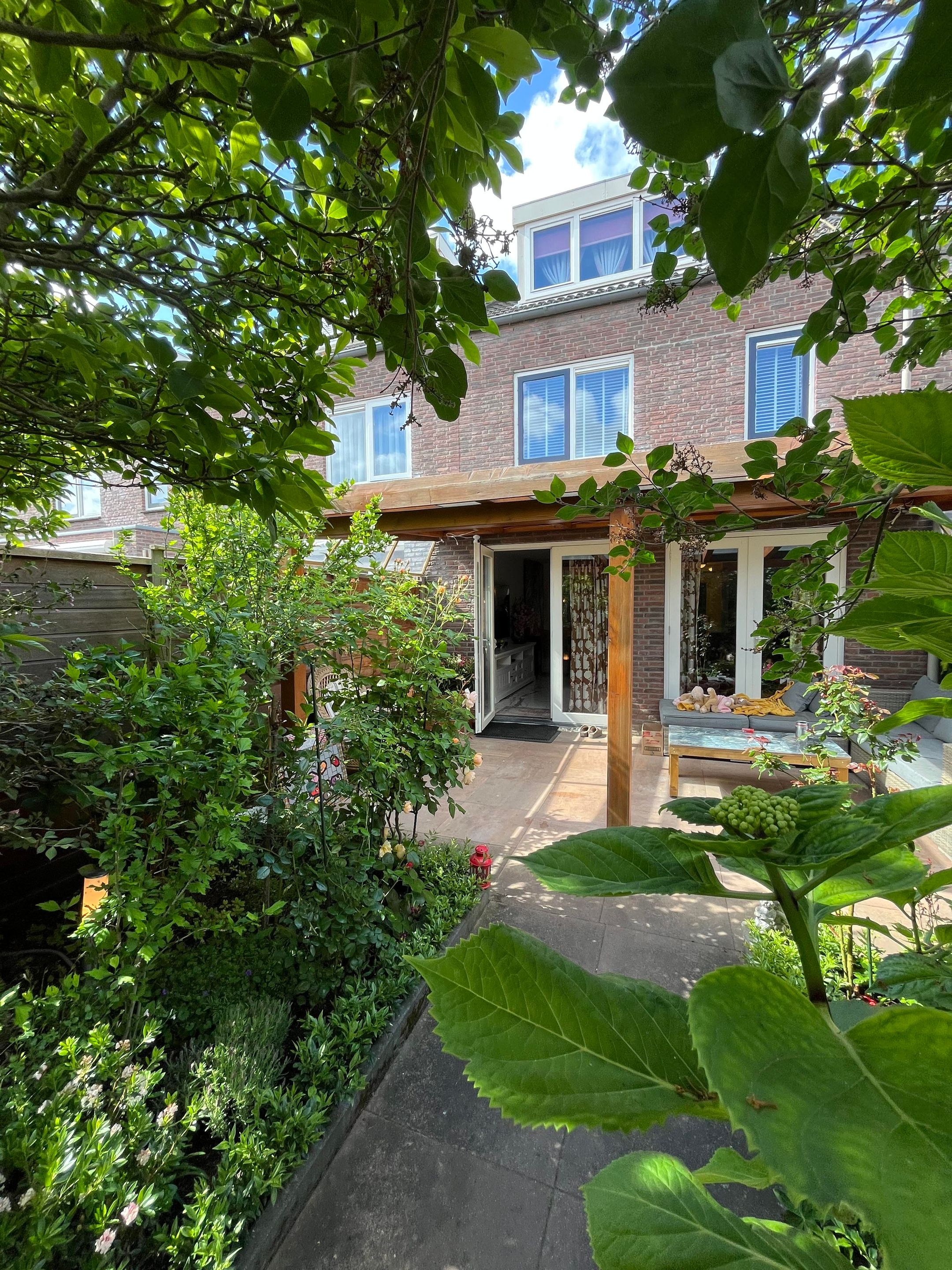 Photo 45 of Fie Carelsenlaan 71