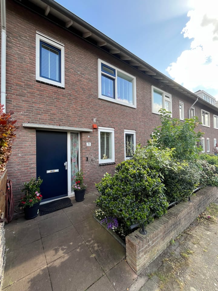 Foto 48 van Fie Carelsenlaan 71