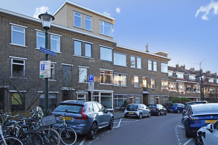 Photo 6 of Ananasstraat 6