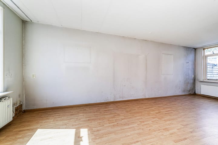 Photo 4 of Sint Bonifaciusstraat 62