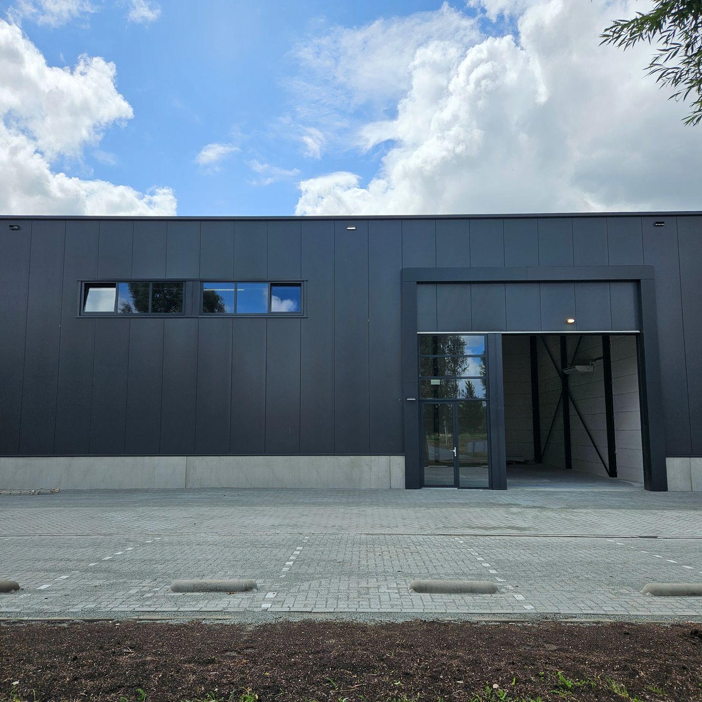 Bekijk foto 3 van Binnenzeestraat 13-B