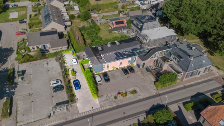 Foto 2 van van Brederodestraat 63