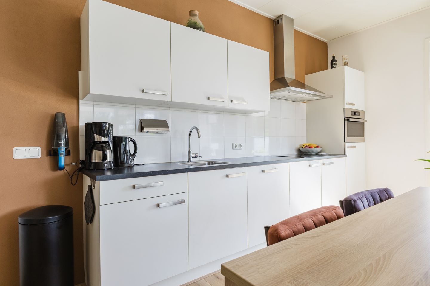 Photo 4 of van Brederodestraat 63