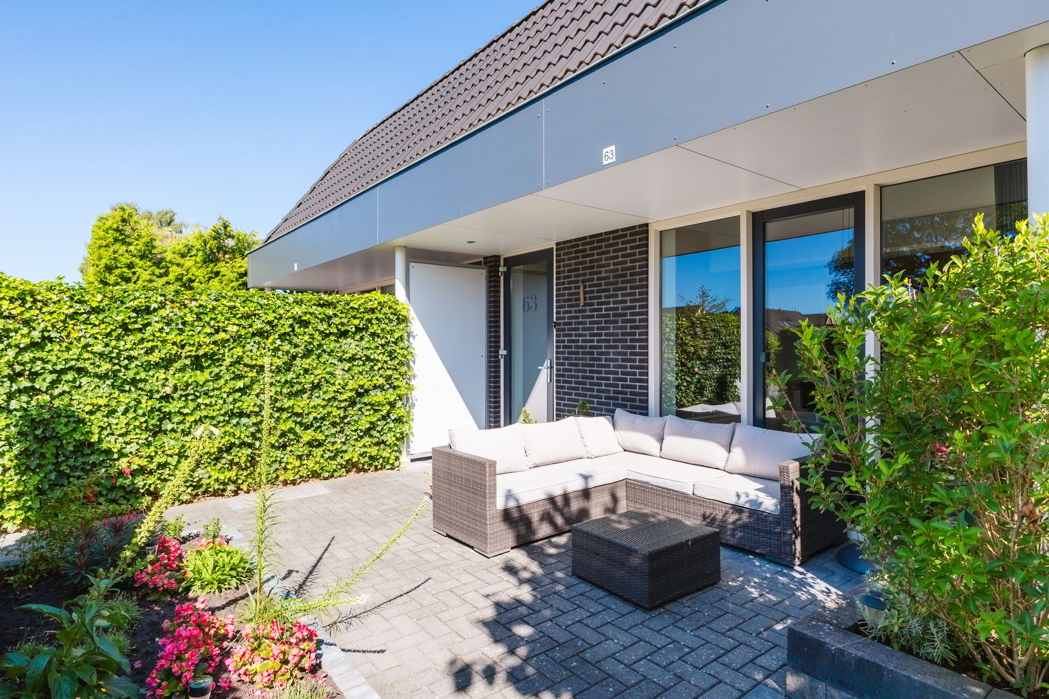 Photo 12 of van Brederodestraat 63