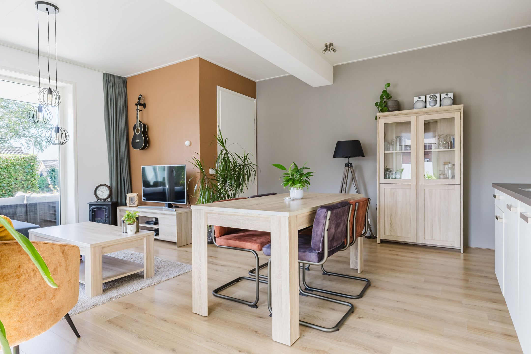 Photo 24 of van Brederodestraat 63