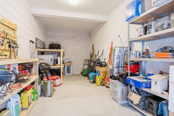 Foto 40 van van Brederodestraat 63