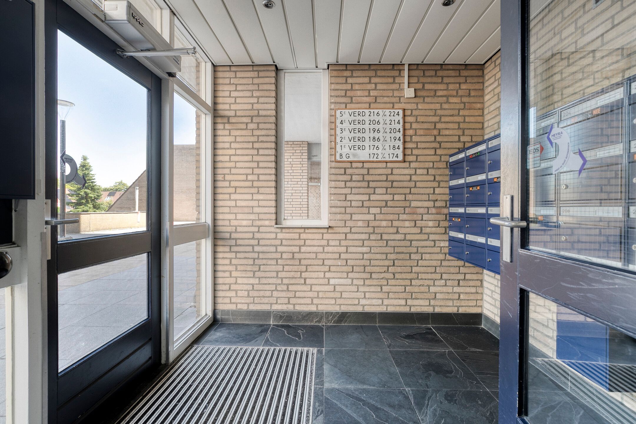 Foto 3 van Henry Moorepassage 200