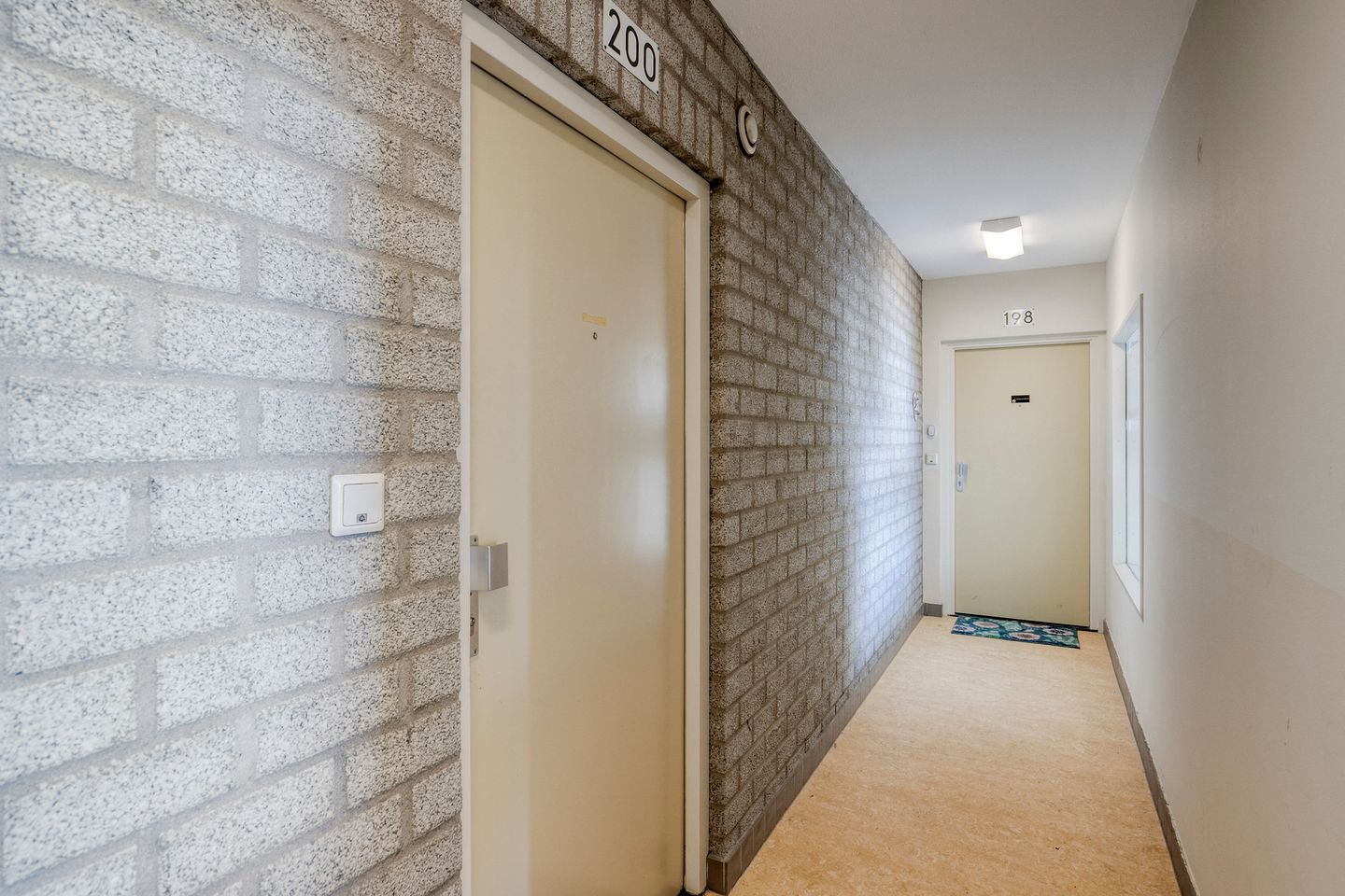 Foto 19 van Henry Moorepassage 200