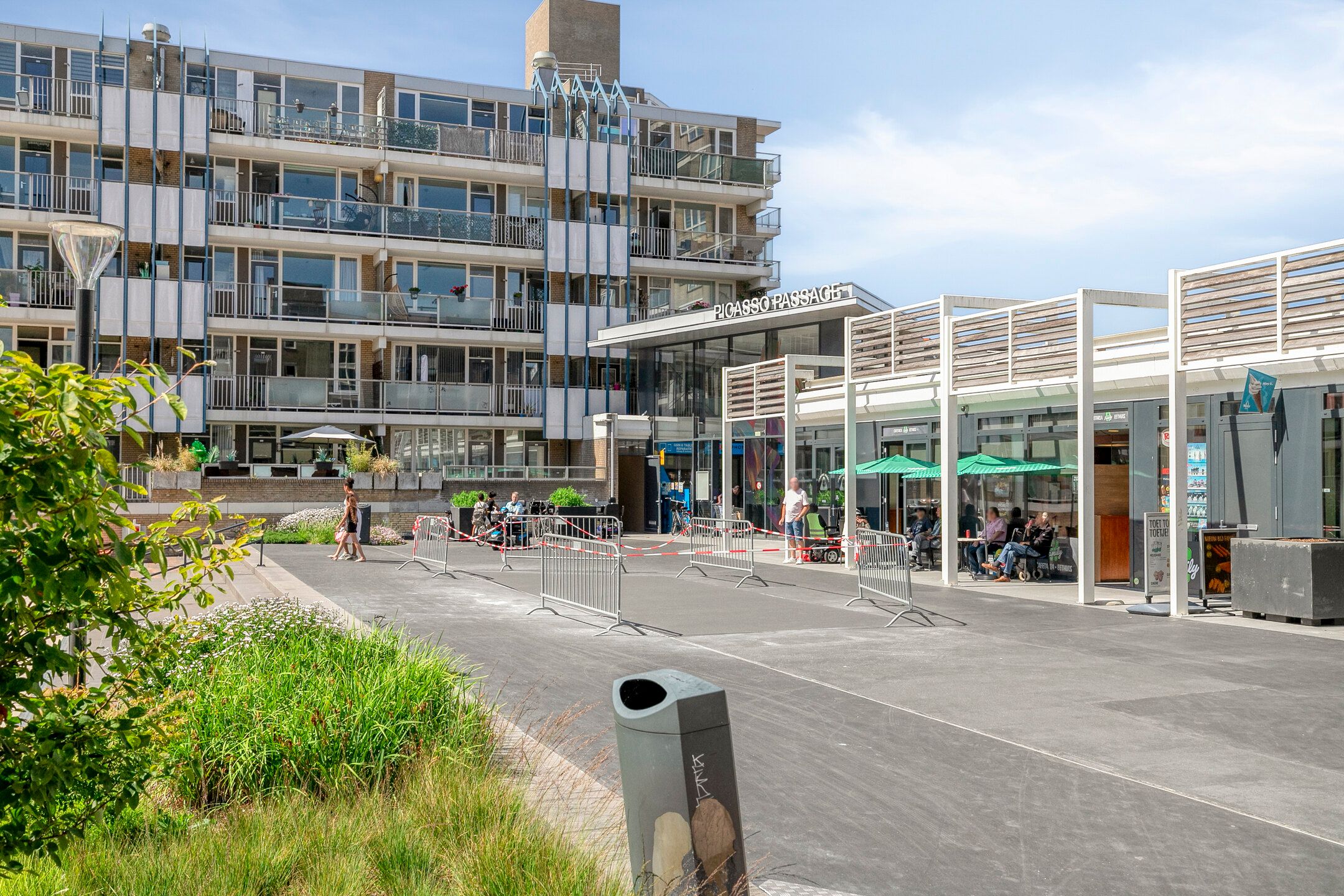 Foto 21 van Henry Moorepassage 200