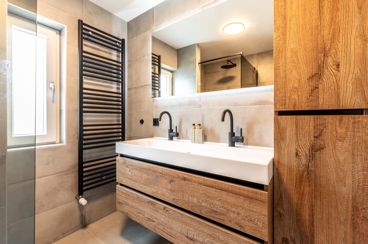 Photo 23 of Karveel 60 45