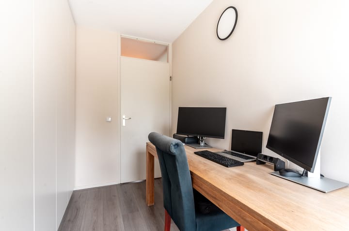 Photo 31 of Karveel 60 45