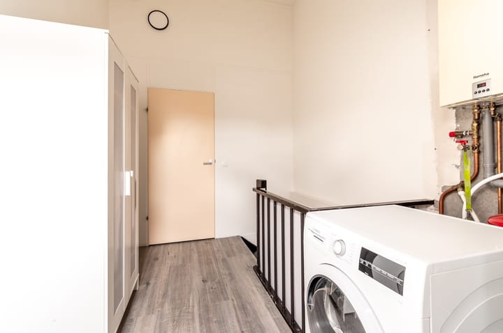 Photo 32 of Karveel 60 45