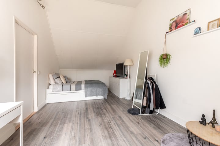 Photo 33 of Karveel 60 45