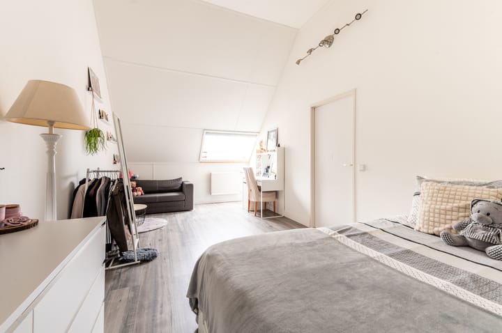 Photo 34 of Karveel 60 45