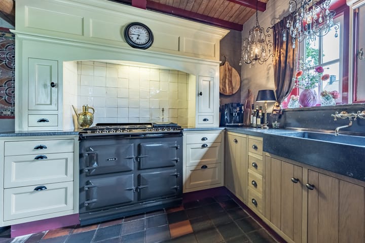 Photo 3 of Pastoriestraat 19