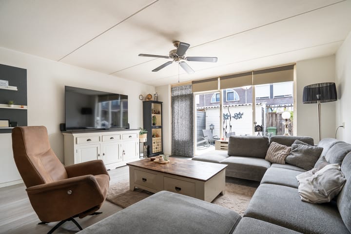 Foto 9 van Staartmolenstraat 15