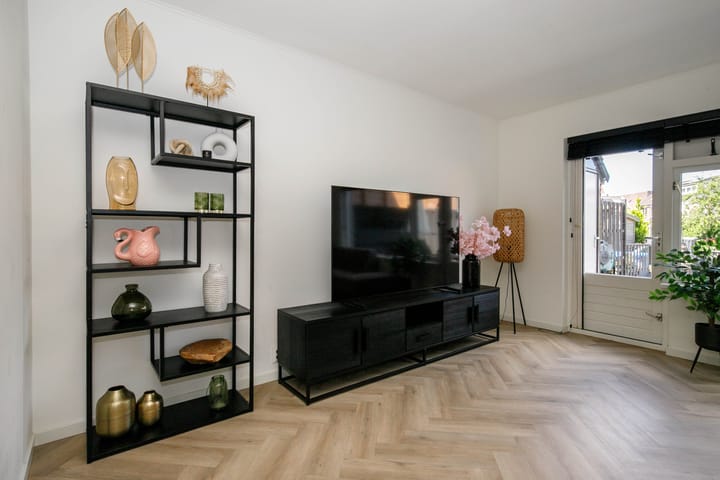 Photo 11 of Palet 25