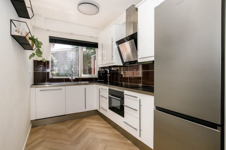 Photo 13 of Palet 25