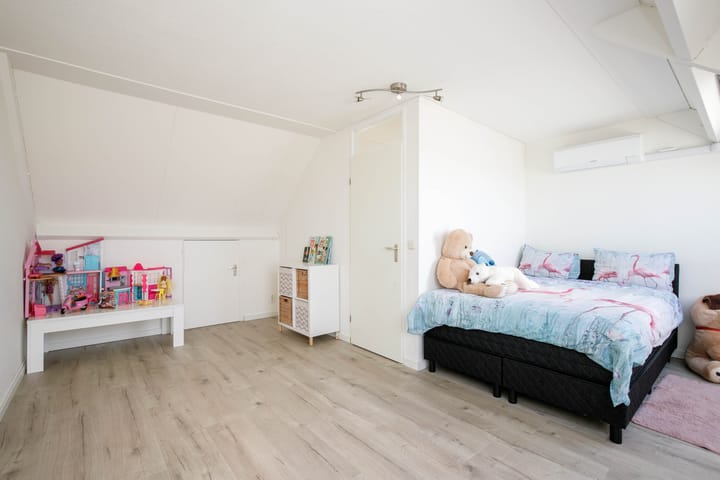 Photo 26 of Palet 25