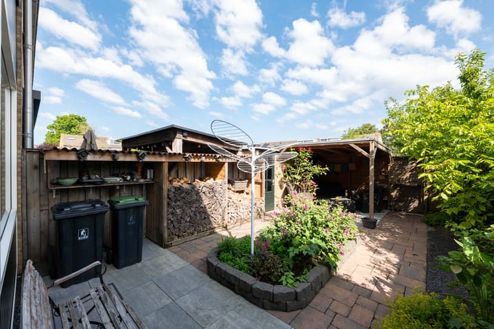 Foto 22 van Dibbetzplantsoen 6