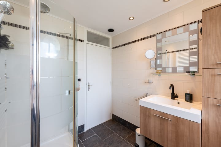 Foto 26 van Dibbetzplantsoen 6