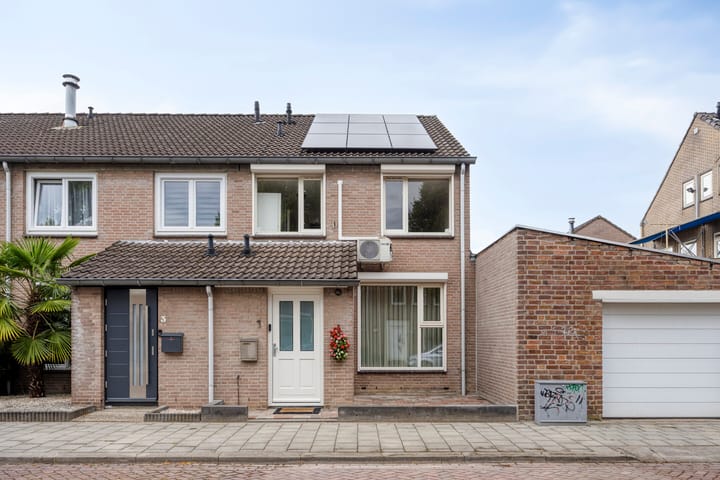 Foto 6 van Burgemeester Ploegmakerslaan 1