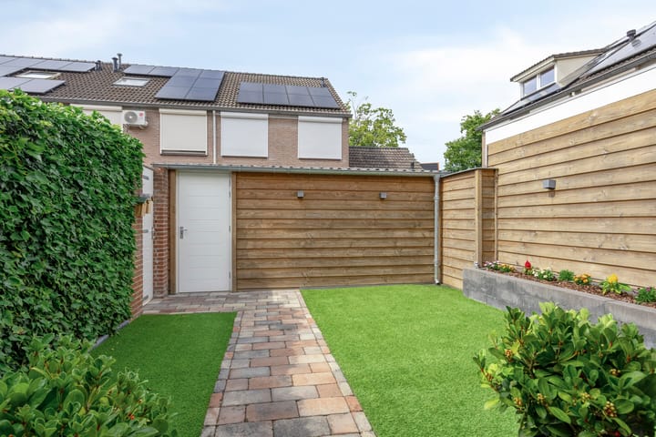 Foto 35 van Burgemeester Ploegmakerslaan 1