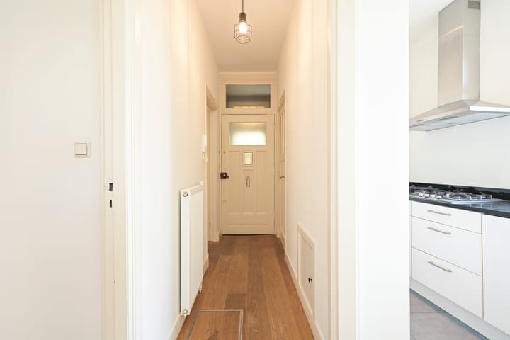 Photo 22 of Zoutmanstraat 63-C