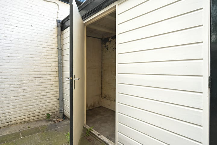 Photo 29 of Zoutmanstraat 63-C