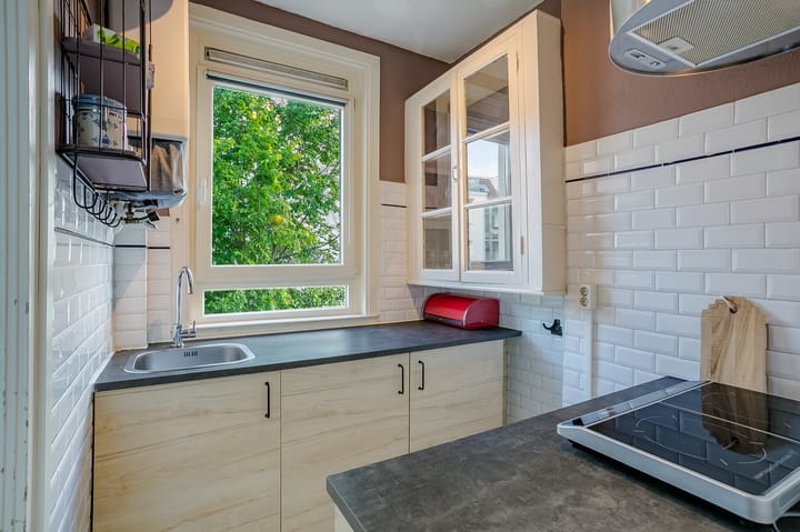 Foto 3 van Van Boetzelaerstraat 76-2