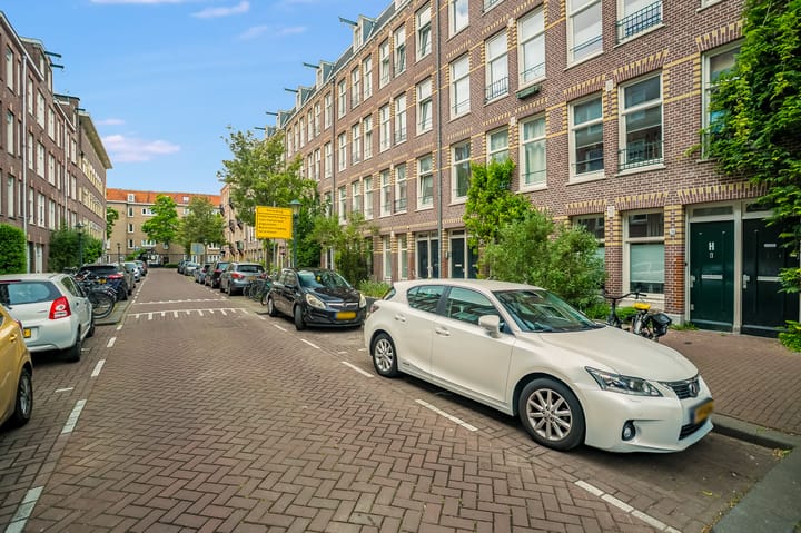 Foto 4 van Van Boetzelaerstraat 76-2