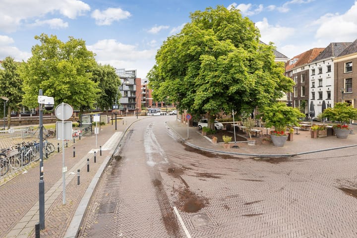 Photo 13 of Buitenkant 3