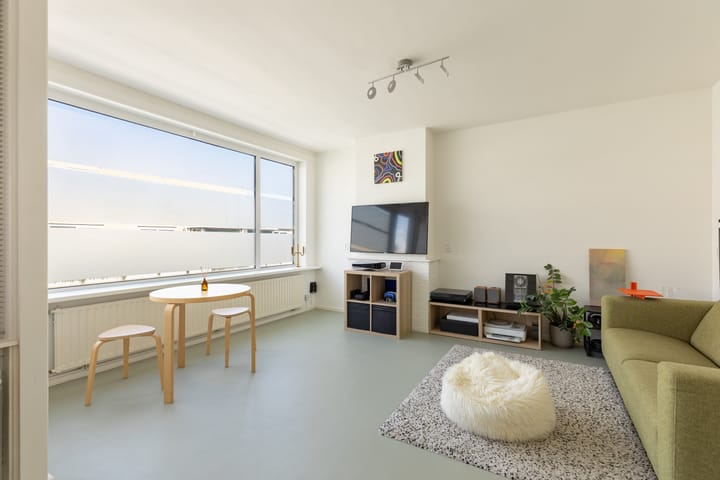 Photo 2 of Dokter De Liefdestraat 34