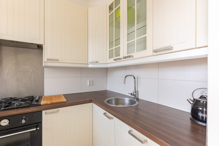 Photo 10 of Dokter De Liefdestraat 34