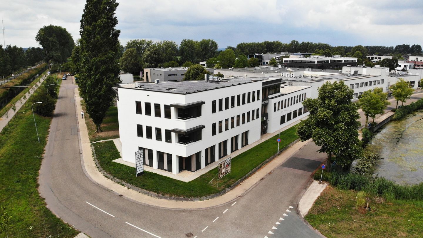 View photo 2 of Agro Business Park 65-71