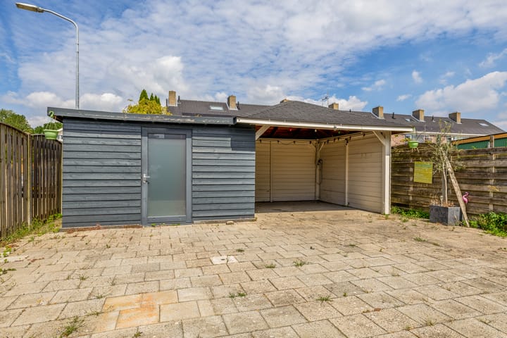 Foto 30 van Lincolnplein 1