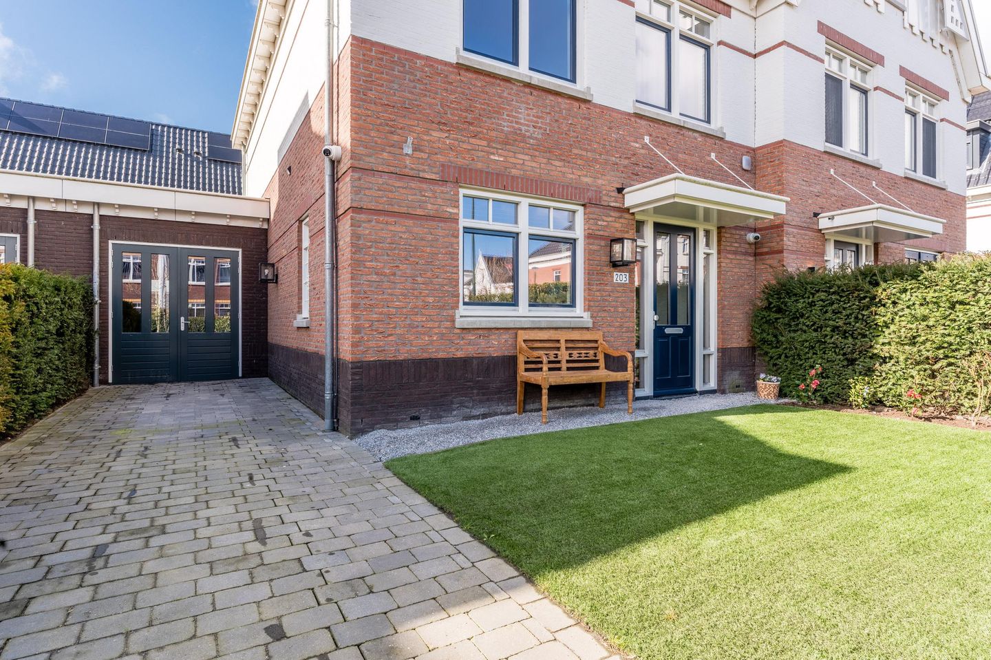 Photo 34 of Markgraaflaan 203