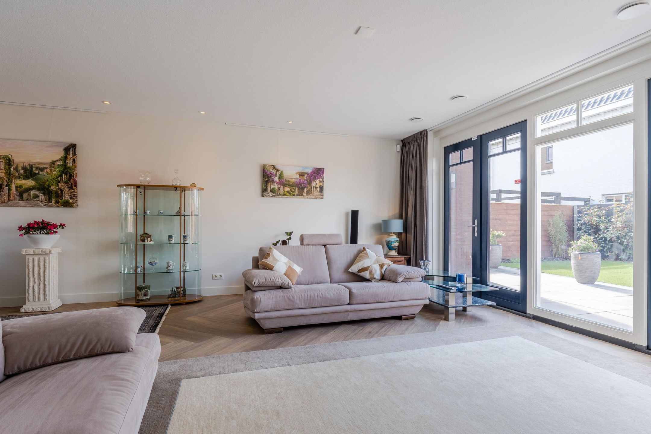 Photo 9 of Markgraaflaan 203