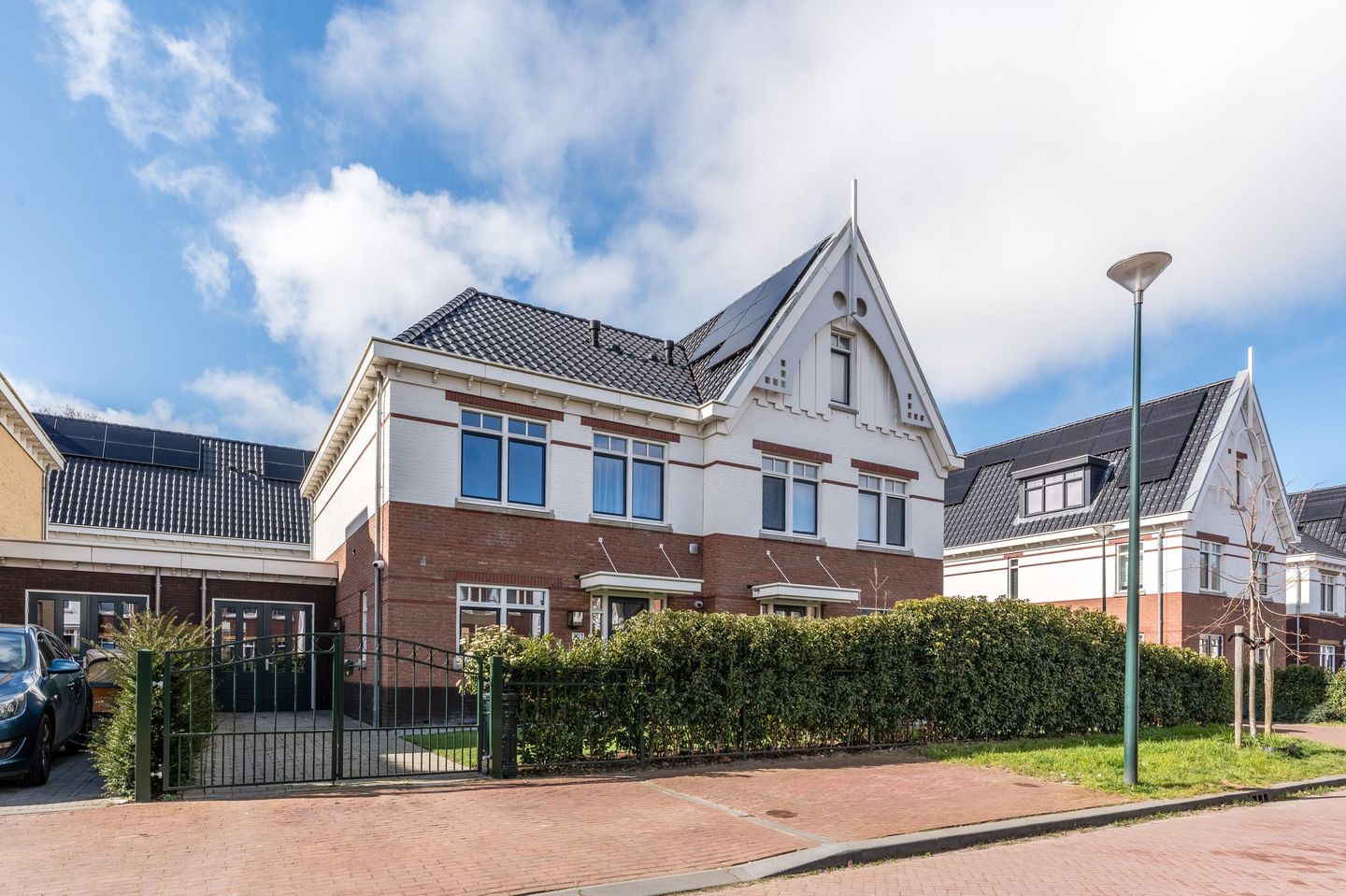 Foto 1 van Markgraaflaan 203