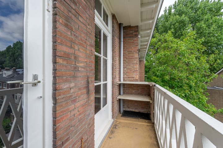 Foto 14 van Graslaan 5-4