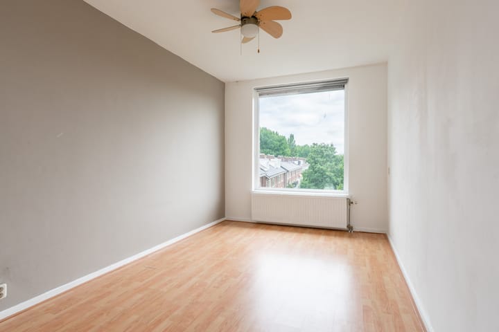 Foto 17 van Graslaan 5-4