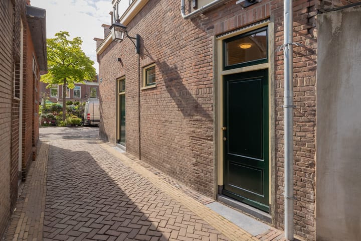 Foto 2 van Burgwal 26