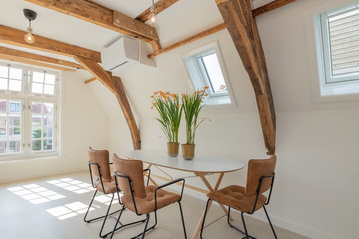 Foto 8 van Burgwal 26