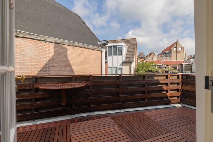 Foto 13 van Burgwal 26