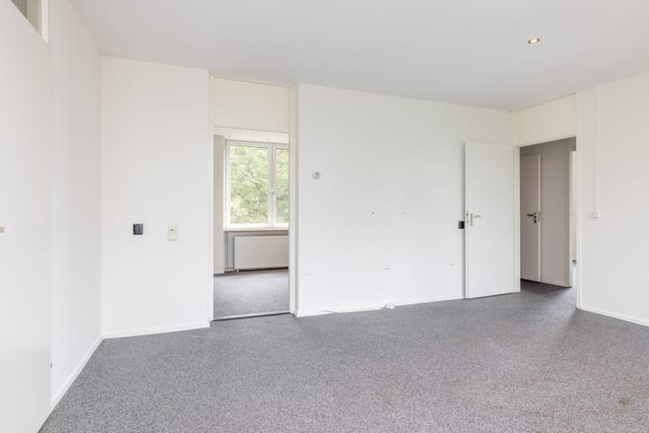 Foto 16 van Berghofstraat 143