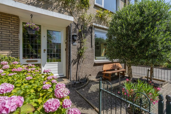 Photo 3 of Dubbelsteynlaan Oost 266